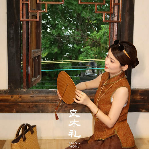 【部分现货】良木礼牡丹双色萝上衣（X7332） 商品图4