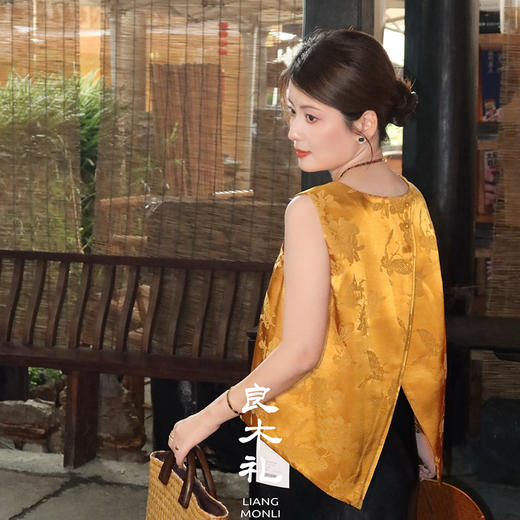 【不退不换】【预售7天】良木礼国风开叉马甲（X7436） 商品图2