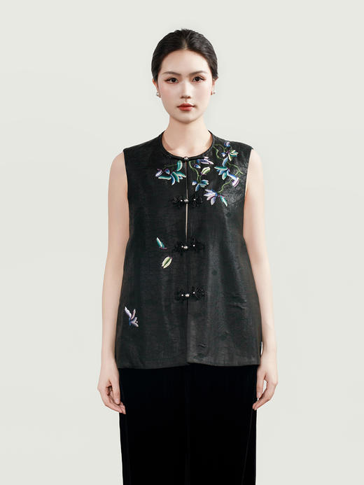 盛唐牡丹大师系列 | 真丝香云纱手绣薄棉马甲 (盛唐牡丹与非遗传承人王小潇联名系列) 商品图0