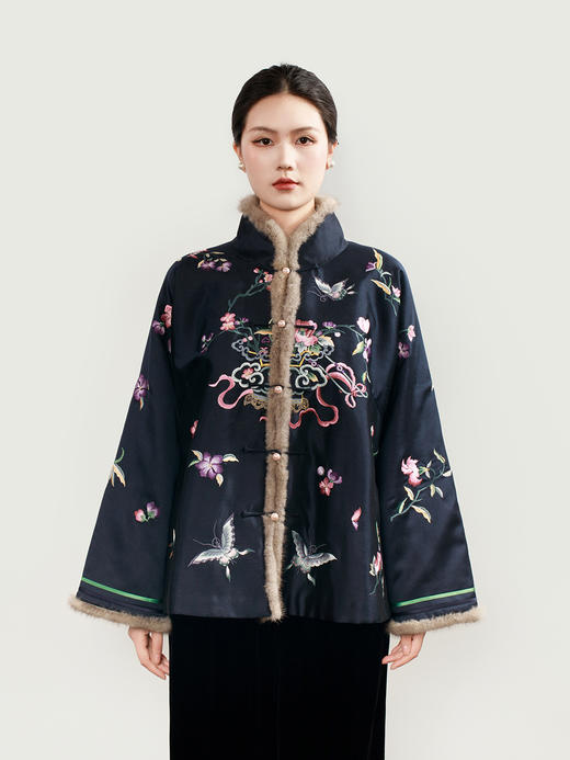 盛唐牡丹大师系列 | 真丝手推绣水貂花篮吉服棉袄(盛唐牡丹与非遗传承人王小潇联名系列) 商品图0
