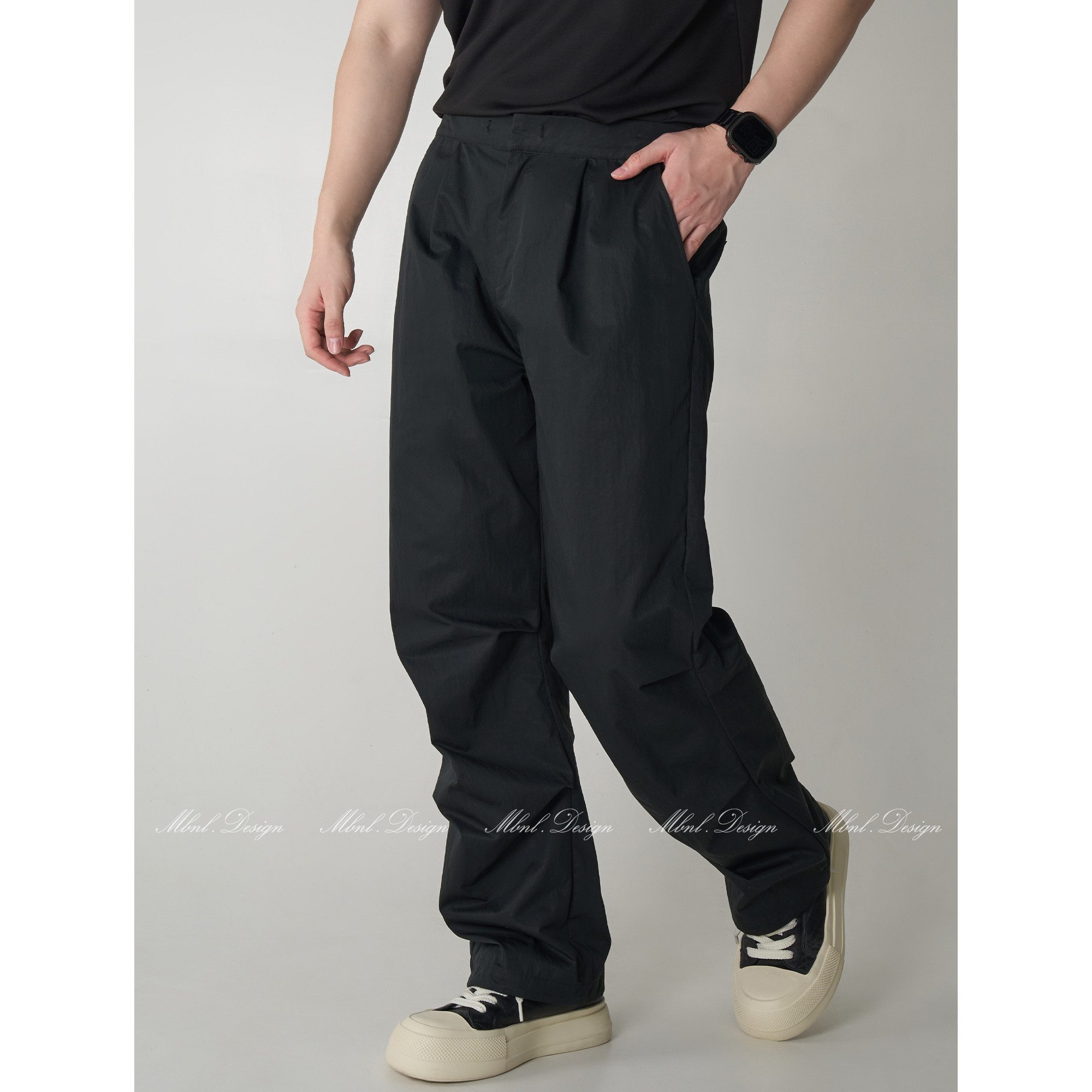 「轻便工装风」秦磊男装抽绳裤口宽松阔腿褶皱长裤LL-LKZ2025商品图2