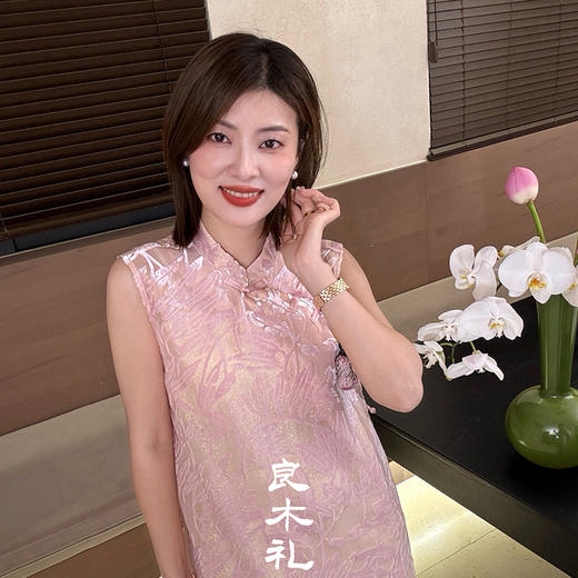 【不退不换】良木礼丝绒烧花上衣（X7442） 商品图1