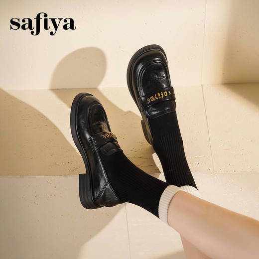 Safiya/索菲娅2025学院风字母扣圆头复古英伦百搭粗跟小皮鞋SFD3112068 商品图7