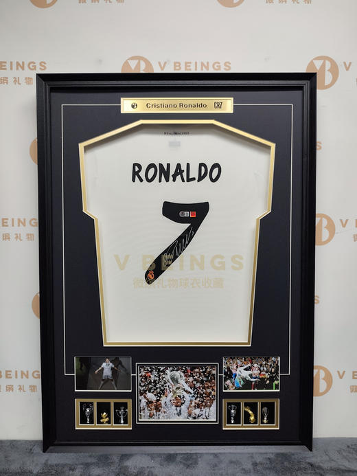 收藏系列 C罗 皇马队7号 13/14 亲笔签名球衣 商品图1