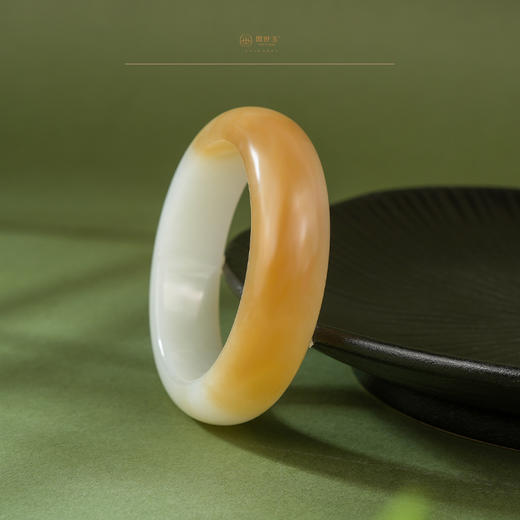 「一口价」【浅糖映川】糖羊脂玉手镯圈口57.8 商品图0