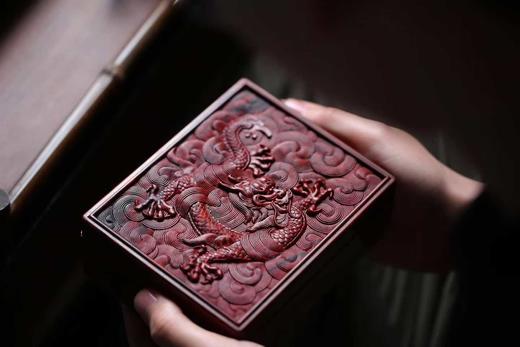 龙腾万里°小叶紫檀首饰盒 商品图1