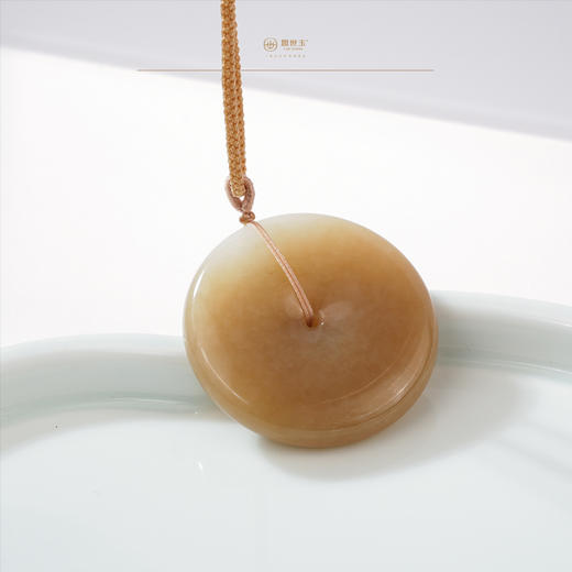 新疆国玉盟世玉【暖玉承安】糖玉平安扣挂件【顺丰物流】 商品图1