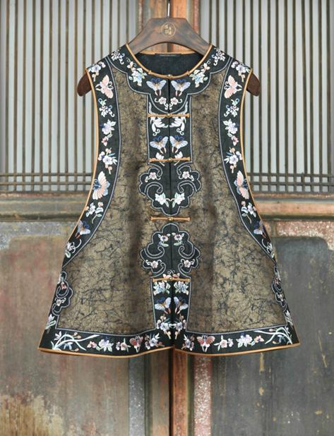 盛唐牡丹盛奢系列 | 蝴蝶边子如意手推绣马甲-苔绿 商品图0