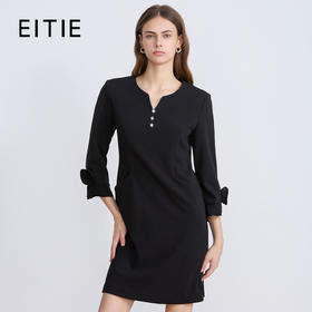 EITIE爱特爱早秋黑色V领袖口手工立体花连衣裙秋季新款C2507830