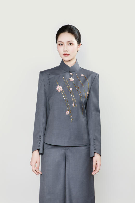 廷前观棠 | 寅歌外套(尺码偏小） 商品图0