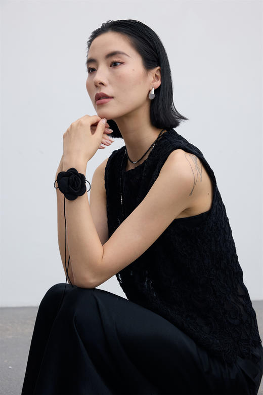 现货 臣禾	重工蕾丝无袖背心	JZ252050121 商品图4