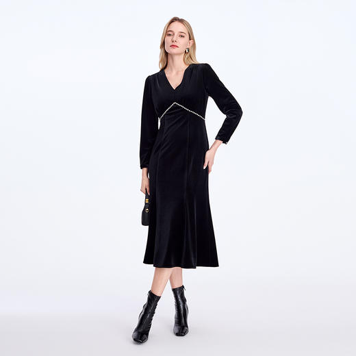 EITIE爱特爱经典缎面丝绒A摆优雅礼服裙8377008 商品图1