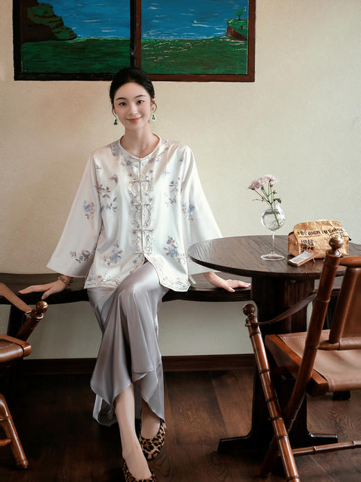 盛唐牡丹大师系列| 重缎真丝手绣对襟外套-白 商品图4