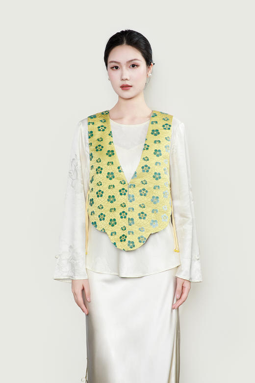 盛唐牡丹| 冰裂梅花纹真丝漳缎马甲 商品图0