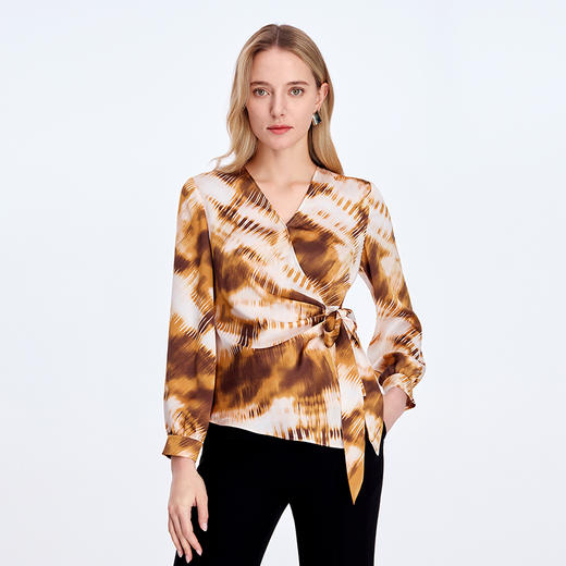 EITIE爱特爱茶歇随性慵懒小上衣8313010 商品图3