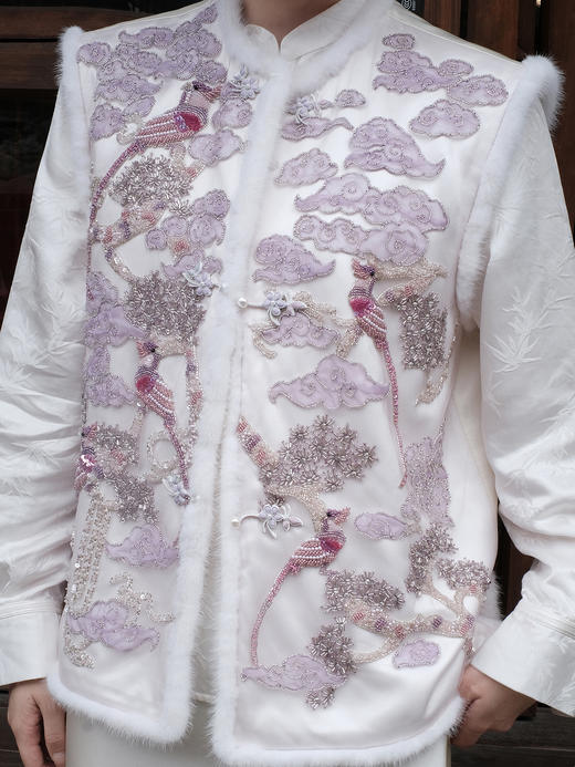 盛唐牡丹盛奢系列| 高定手工串珠松枝祥云百鸟朝凤夹棉马甲 商品图2