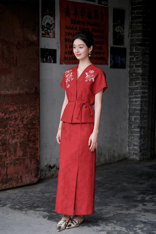 廷前观棠 | 榴绯纪半裙 商品图4