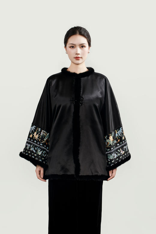盛唐牡丹盛奢系列| 手绣金鱼荷花纹丝毛皮草夹薄棉外套 商品图0