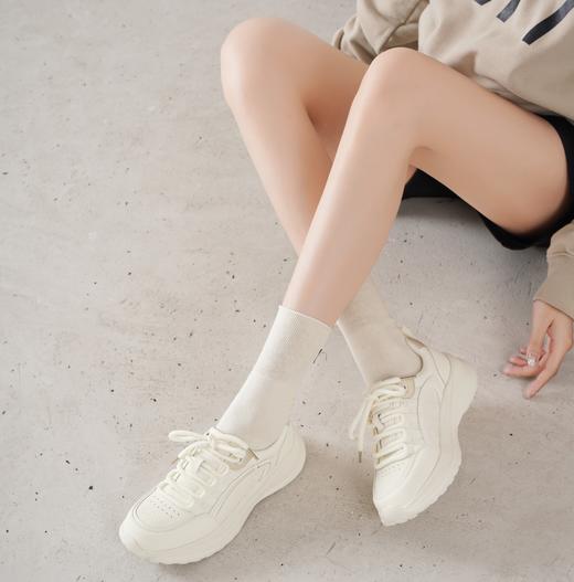 【秋季新款】西村名物2025年秋季新款厚底防滑平跟软底舒适休闲运动鞋小白鞋阿甘鞋T25CM31501 商品图3