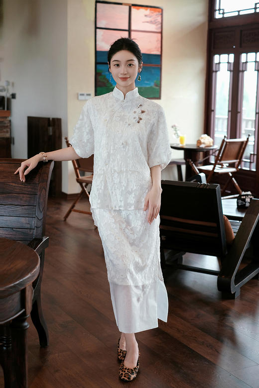 廷前观棠 | 疏棠半裙 商品图1