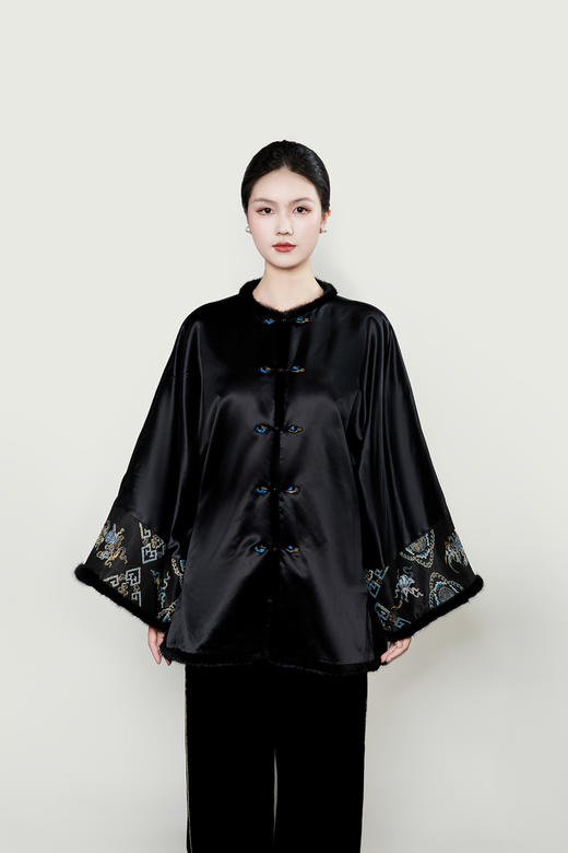 盛唐牡丹盛奢系列| 重缎真丝手绣水貂毛棉外套 商品图0