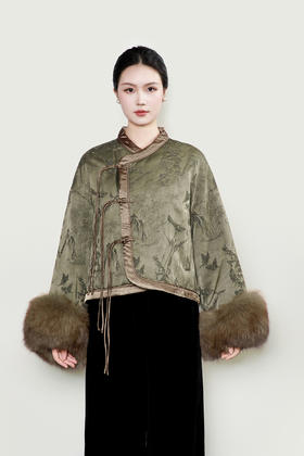 盛唐牡丹| 深豆绿提花偏襟皮草羽绒服