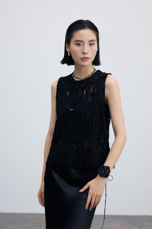 现货 臣禾	重工蕾丝无袖背心	JZ252050121 商品图3