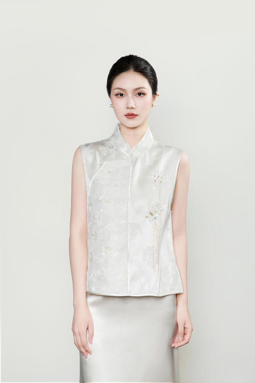 盛唐牡丹| 冠乐绉拼意大利进口立体浮雕花朵提花马甲 商品图1