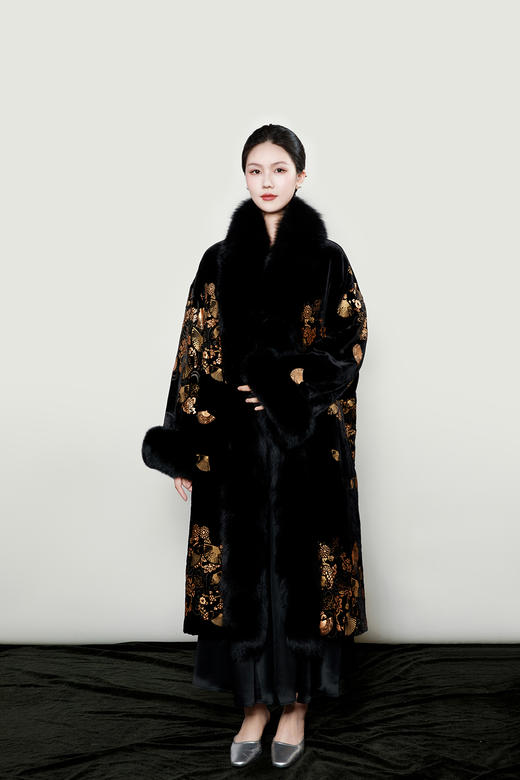 盛唐牡丹| 丝绒烫金狐狸毛夹棉外套(狐狸毛需梳子护理） 商品图0