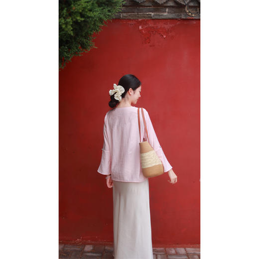 【抖音专属】逐光·套头衫（23708159-粉米） 商品图2