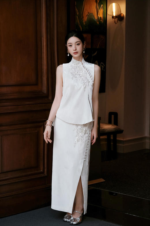 盛唐牡丹| 法式串珠丝绒设计半裙 商品图0