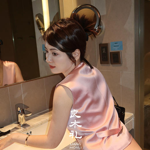 【部分现货】良木礼醋酸马甲（9072-A） 商品图0