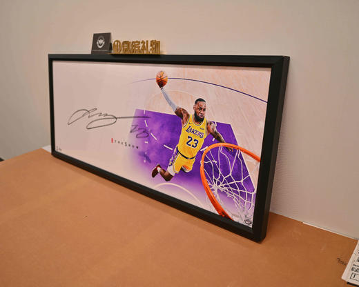 收藏系列 詹姆斯 “The Show” Lakers 限量亲笔签名画 商品图4