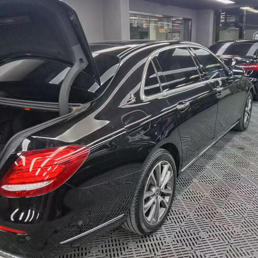 奔驰 E级 改款E300L时尚型【长租-北京】 商品图2