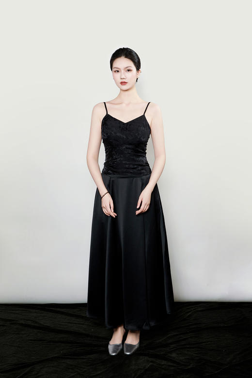 下架|盛唐婧 | 轻奢重磅三醋酸百搭时尚半身裙 商品图0