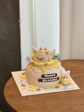 奶呼呼黄油小熊·奶油蛋糕