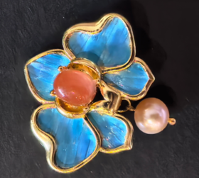 花丝镶嵌(牡丹胸针） 南红 淡水珍珠