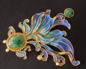 花丝镶嵌(金鱼胸针）老翡翠蛋面