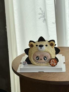 狮子座圆形labubu ·奶油蛋糕