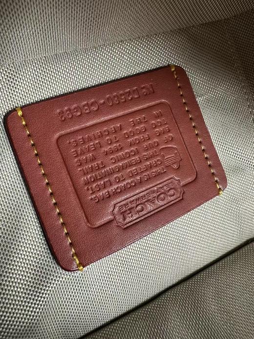 KC蔻家盒子包，今年的爆款.. 数量贼少..你值得拥有.. 商品图7