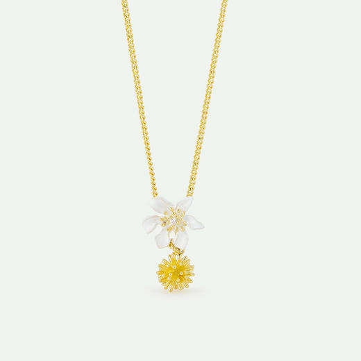 订购6周到｜Les Nereides-Large white clematis-白色 铁线莲 棣棠花 吊坠 项链［法国设计师］ 商品图2