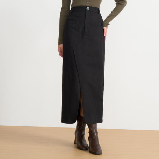 同款下架-EITIE爱特爱挺括工装设计感不对称高腰黑色长款半裙秋季新款C2506816 商品图3