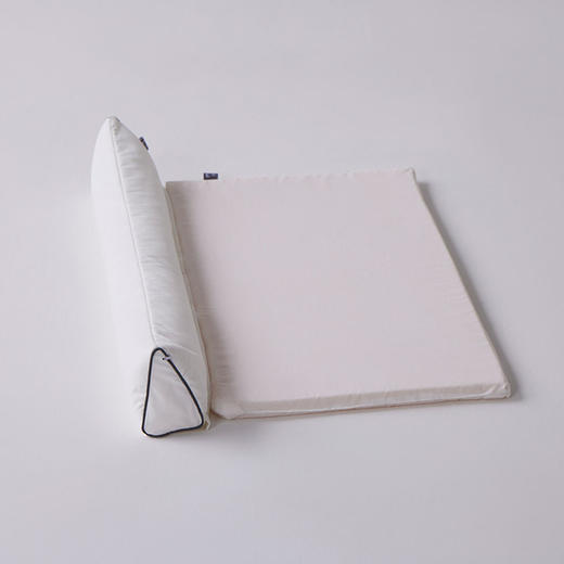 【多样屋专柜】多样屋3度力学牵引枕三件套-颈倍康枕头 商品图4