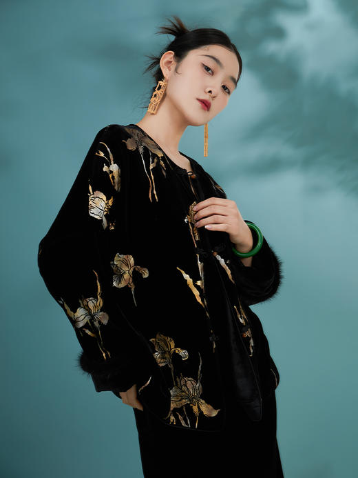 荷言GL 玉门关 真丝丝绒鎏金一枝花长袖上衣秋冬外套 商品图2