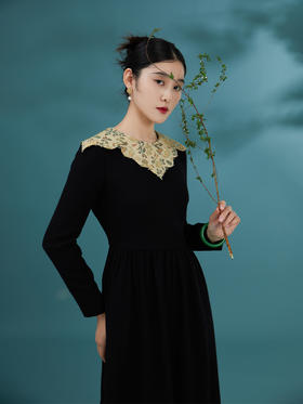 荷言GL 四垂云 非遗宋锦云肩假两件黑色羊毛连衣裙秋冬保暖