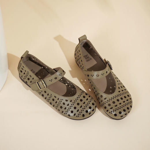 西村名物2025年夏季新款舒适软底透气平跟玛丽珍单鞋洞洞鞋空鞋T25AH14981 商品图8