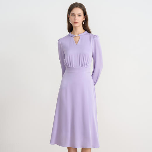 EITIE爱特爱秋季新款时尚挂脖V领收腰显瘦通勤连衣裙7907627 商品图8