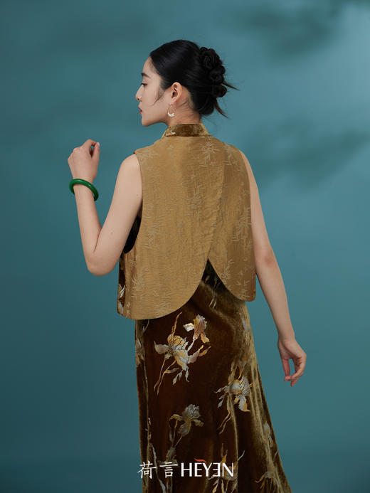 荷言GL 合璧 锦绒一枝花鎏金丝绒新中式马甲秋冬季 商品图3