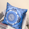 蓝色蜡染蝴蝶卷草纹抱枕 商品缩略图1