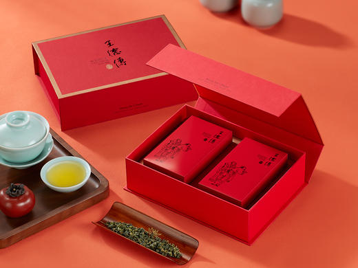 【如伊礼盒】陈皮普洱茶100g(十年期)+德传滇红75g 商品图1